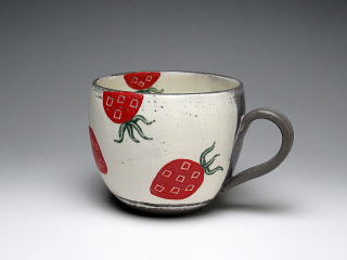 いちご　マグカップ