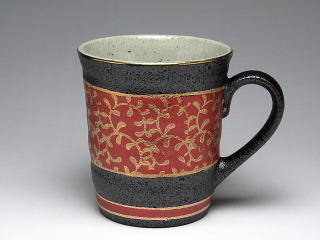 金唐草（赤）　マグカップ