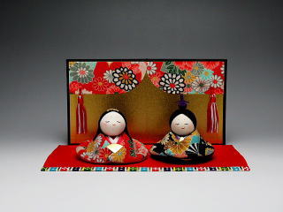 友禅おすまし雛　置物