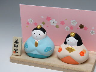 花笑み雛　置物