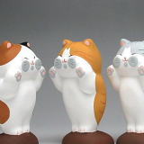 ぺったり猫